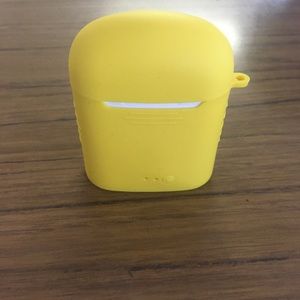 New silicon AirPods case cover